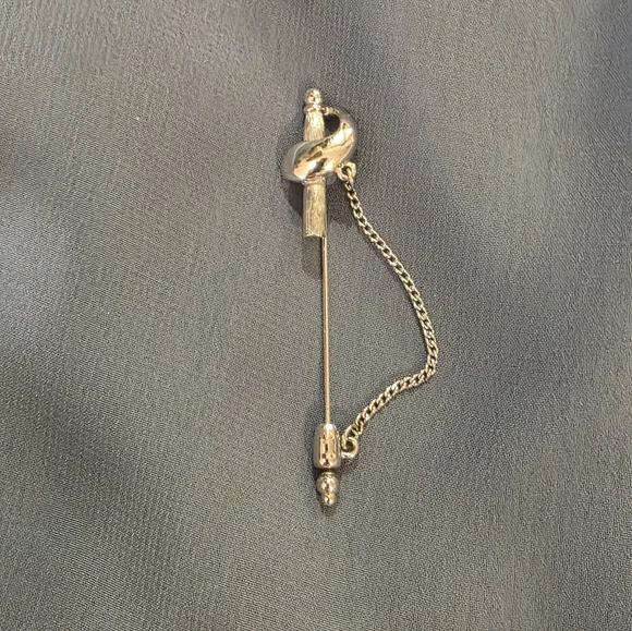 Vintage Signed Monet Silver-tone Tie Pin/Stick Pin Brooch with Chain. EUC - Picture 6 of 8